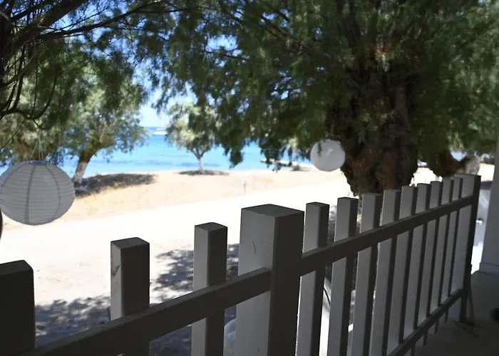 Seaside House Flampouria